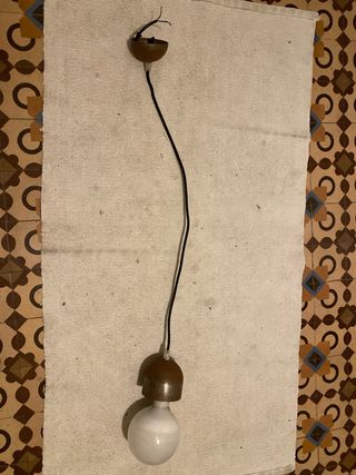 Lámpara colgante estilo antiguo oxidada. Incluyo b