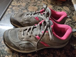 Zapatillas trekking niñ@ gris y rosa