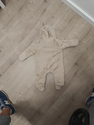 Buzo Zara Bebé Talla 3-6 Meses