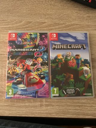 Nintendo Switch Lite + Mario Kart 8 Deluxe + Minec
