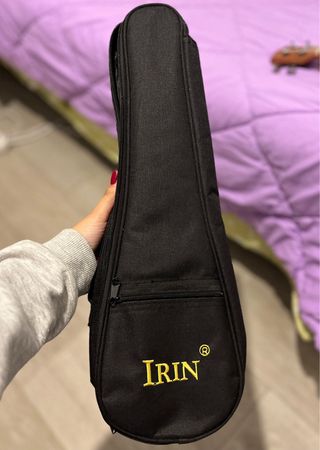 Ukelele IRIN Soprano con funda