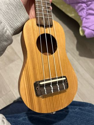 Ukelele IRIN Soprano con funda