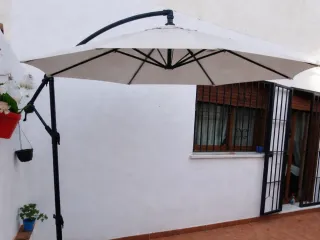 Parasol sombrilla hexagonal + pies de hormigón