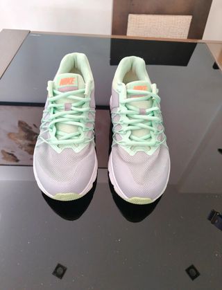 Zapatillas Nike Talla 42 Gris y Verde