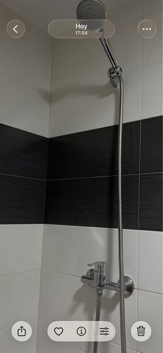 Rubinetto doccia in acciaio