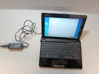 Mini portátil Asus Eee PC negro