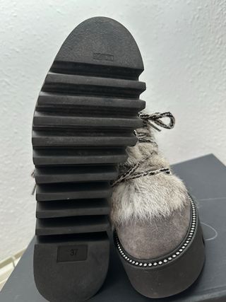 Botines Alpe Piel y Pelo Gris