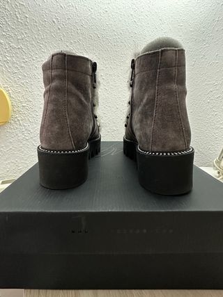 Botines Alpe Piel y Pelo Gris