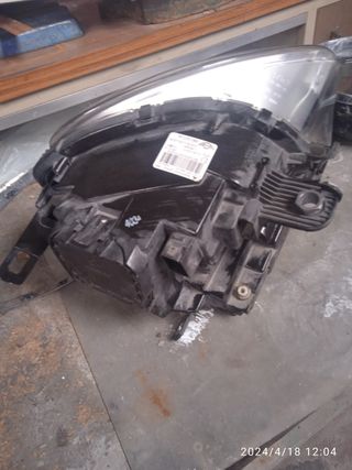 Faro Izquierdo Mini Countryman R60 2010