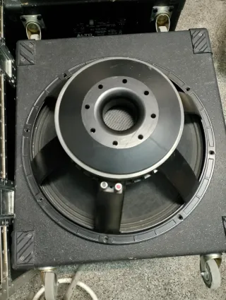 Altavoces BSP 18 800W RMS