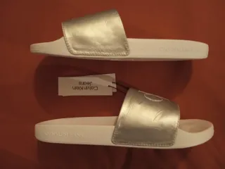 Chanclas Calvin Klein Jeans Unisex Plata/Blanco