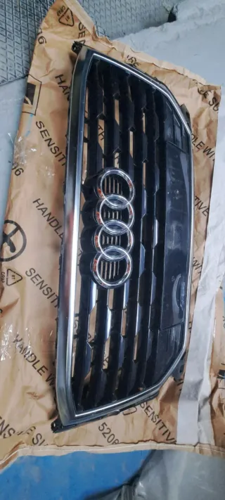 Rejilla Audi Q2