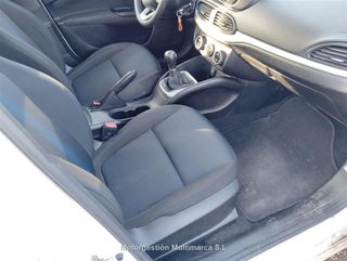 FIAT TIPO 1.3 Pop Business 70kW (95CV) Mjet 5P