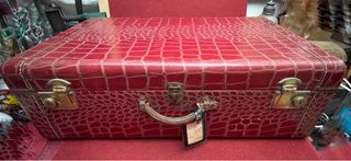 Lujosa Maleta antigua piel cocodrilo años 40