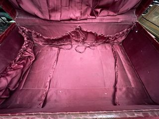 Lujosa Maleta antigua piel cocodrilo años 40