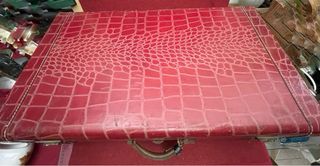 Lujosa Maleta antigua piel cocodrilo años 40