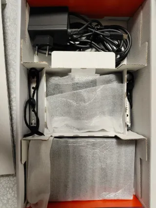 Nintendo Switch Consola + Accesorios+Juego