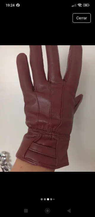 Guantes de piel color burdeos