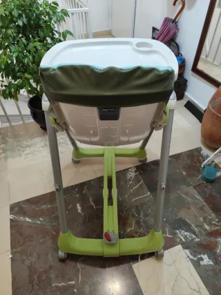 Trona bebé 6-18 meses segunda mano