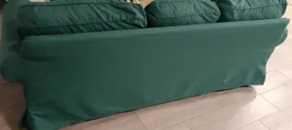 Sofá de 3 cuerpos verde