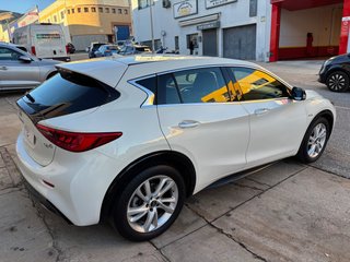 Infiniti Q30 2017