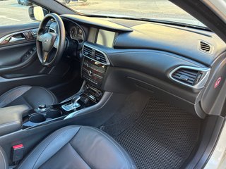 Infiniti Q30 2017
