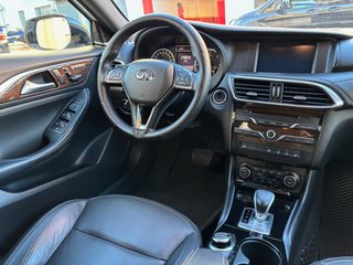 Infiniti Q30 2017