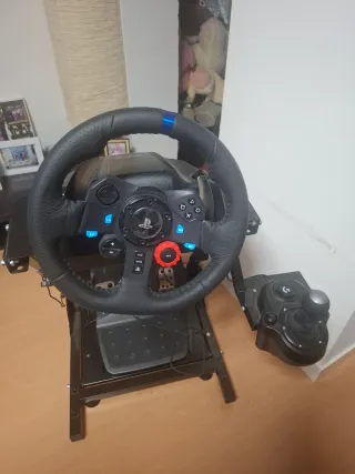 Volante Logitech PS5 con Pedales y Palanca