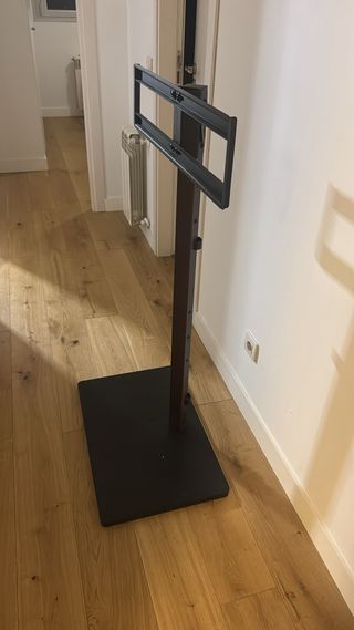 Soporte TV de pie