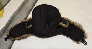 Gorro de invierno con orejeras