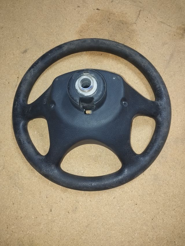 Volante Peugeot 406 Berlina S1 S2