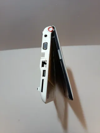 Mini portátil Acer ZG5 para piezas