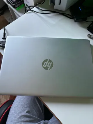 Portátil HP EQ2069NS Plata