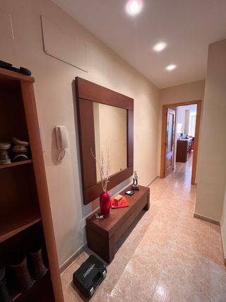 Alquiler habitacion doble con amplio balcon