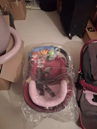 Carro de bebé marca raider con capazo,cuco y silla