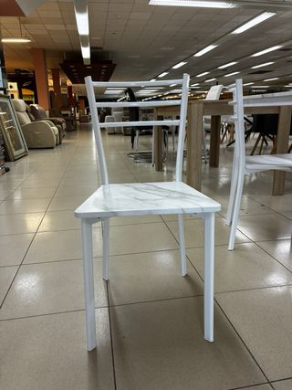 Mesa y 4 sillas cocina/comedor mármol