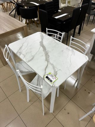 Mesa y 4 sillas cocina/comedor mármol