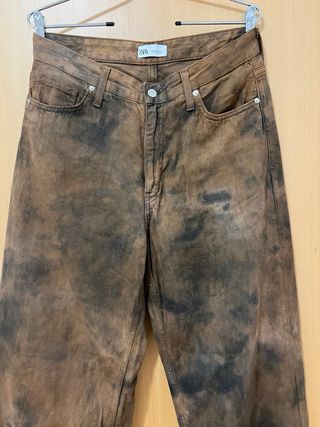 Pantalón tejano Zara