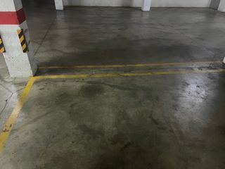 Se alquila Garaje en sótano comunitario de 13 m2