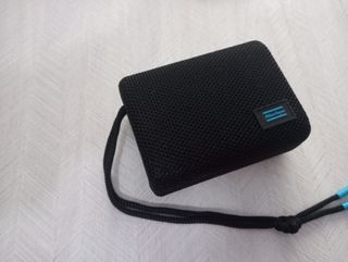 Altavoz Portátil Atlas Copco Negro y Azul