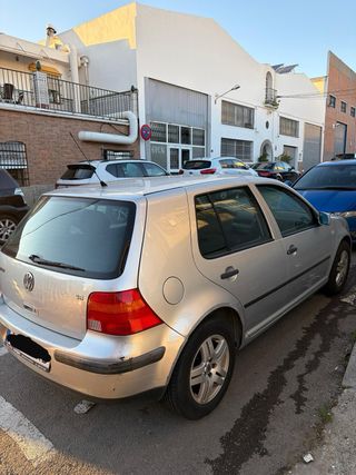 Volkswagen Golf 2002