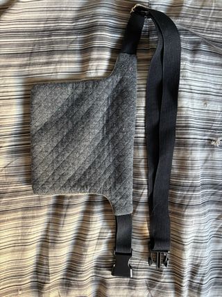 Riñonera hecha a mano con mapa