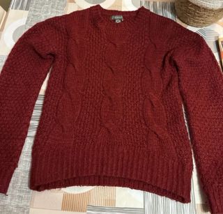 Jersey burdeos Primark talla XS