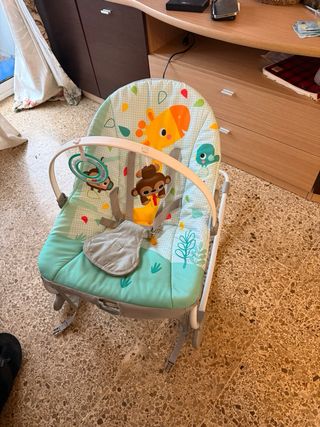 Hamaca para bebé con peluches