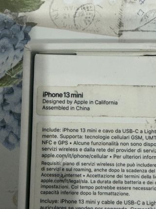 iPhone 13 mini blanco