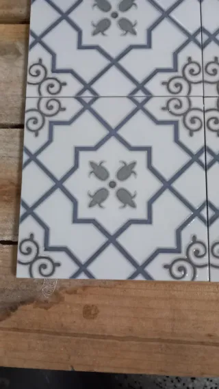 Azulejos Cerámicos Ribesalbes 15x15cm