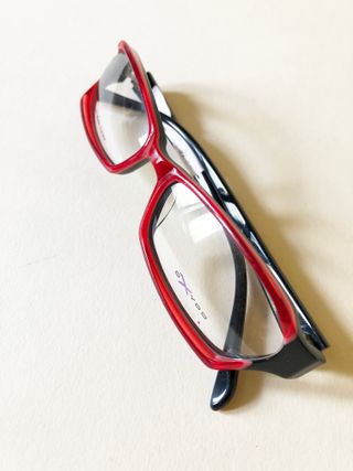 3-017-Occhiali Oxydo nuovi rosso nero rettangolare