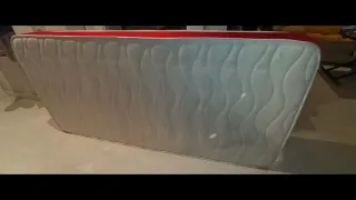 Colchón 090x190 Muy Cómodo súper poco Usado.