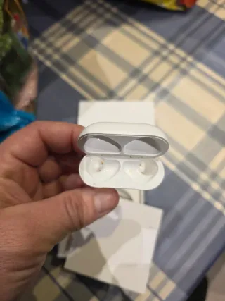 Caja AirPods 4ª Gen - Solo Caja