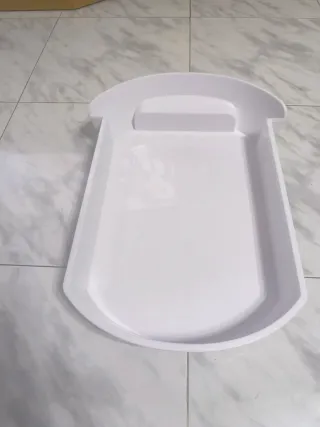 Caja de arena para gatos moderna